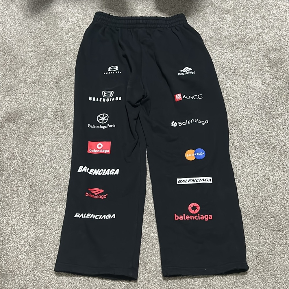 Balenciaga Logo Sweatpants Black - Picture 2 of 4